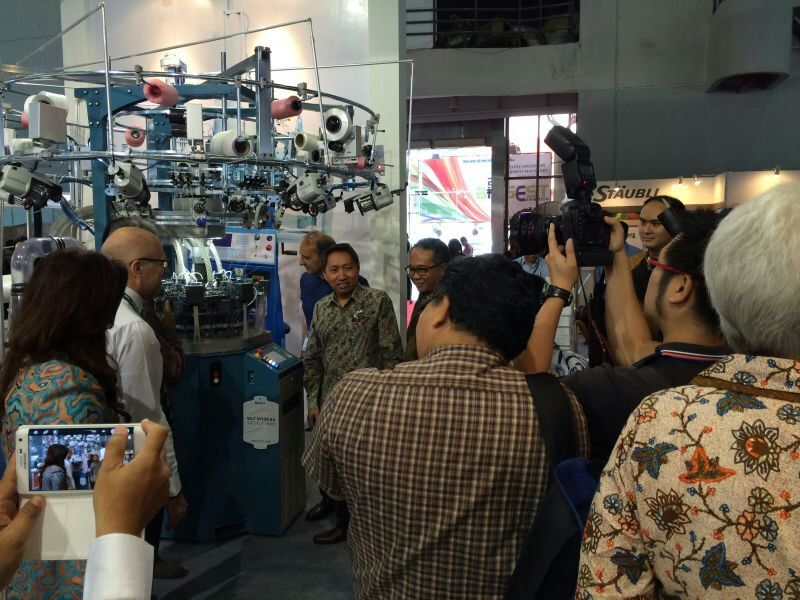 Santoni @ INDO inter TEX 2015