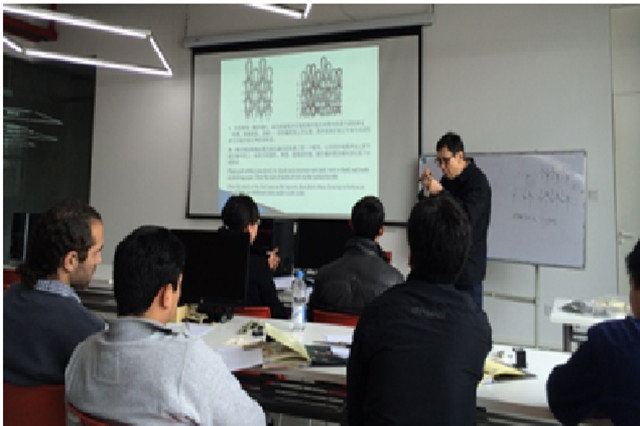Professor Long from Donghua University at Santoni CircuLAB